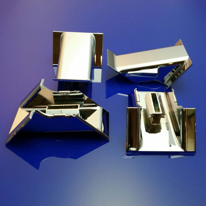 Koralle Facette S8KOR00E220L42079 ( 2537358 ) Satz Abdeckungen (4 Stück) für Scharniere chrom