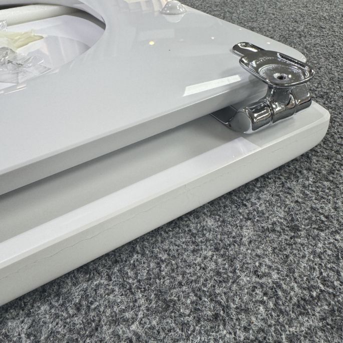 Sphinx Ravenna S8H57000000 OL-236 toiletzitting met deksel wit (OUTLET)