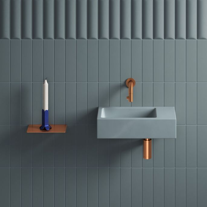 Clou Shokker SJ092603983 phone/shower shelf 180mm bronze brushed PVD