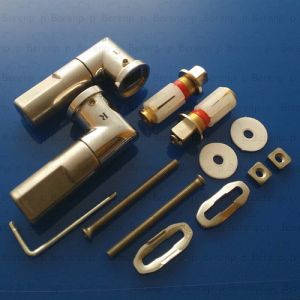 Keramag Era 598139000 set van 2 scharnieren voor toiletzitting chroom *niet meer leverbaar*