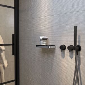 Geesa Frame 918802-02-06 planchet 21 cm chroom/ zwart