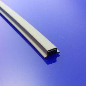 Get Wet C200 C200/V6RP/MGNT/GUMG025/ Einschub Magnetprofil 195cm hellgrau *nicht mehr lieferbar*