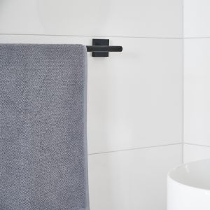 Smedbo House RB3464 towel holder 65cm black